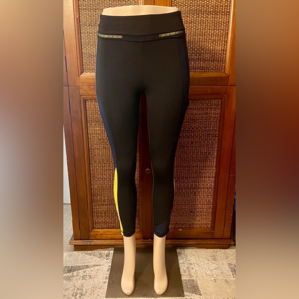 Lululemon Athletica Black and Yellow Performance Leggings Roksanda Black